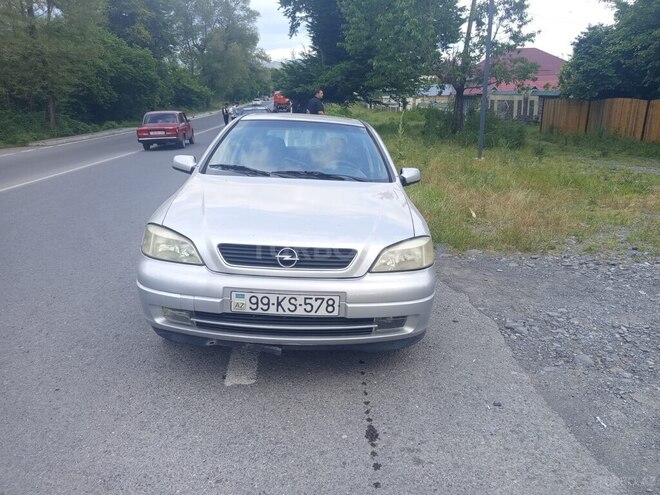 Opel Astra-1