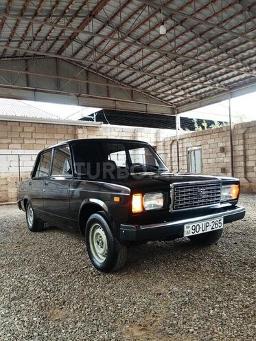 LADA (VAZ) 2107-5