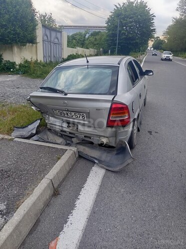 Opel Astra-2