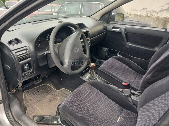 Opel Astra-7