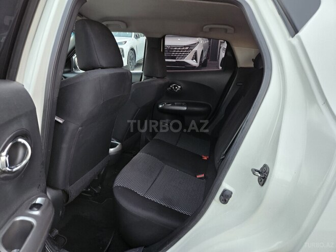 Nissan Juke-11