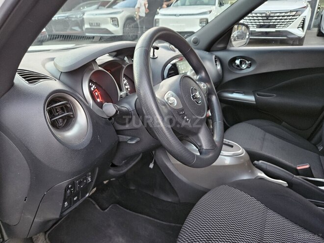 Nissan Juke-12