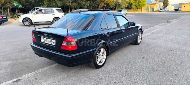 Mercedes C 180-13