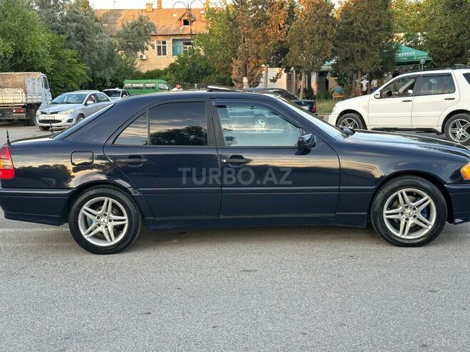 Mercedes C 180-5