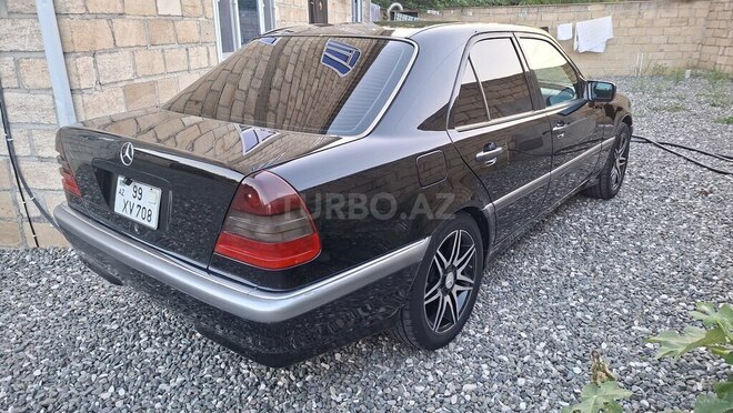 Mercedes C 230-3