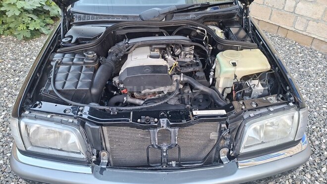 Mercedes C 230-1