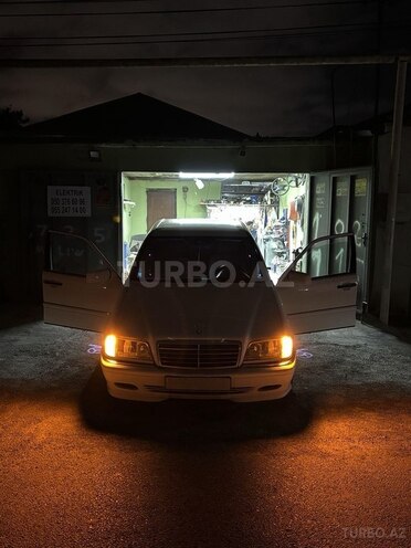 Mercedes C 240-2