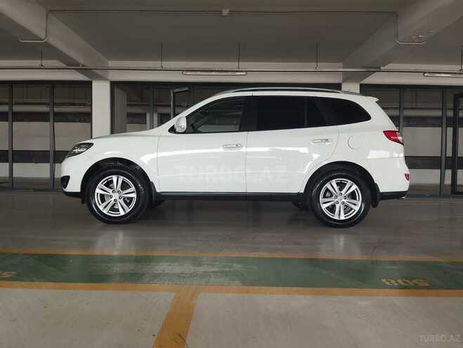 Hyundai Santa Fe-3