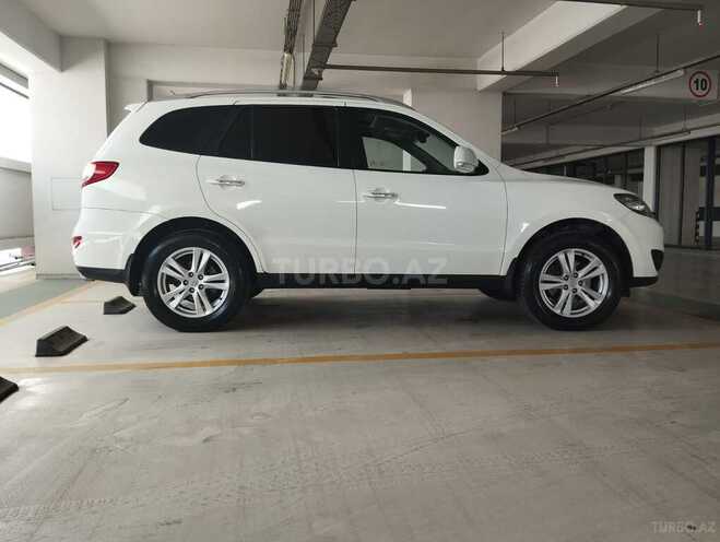 Hyundai Santa Fe-5