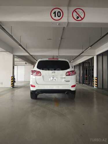Hyundai Santa Fe-6