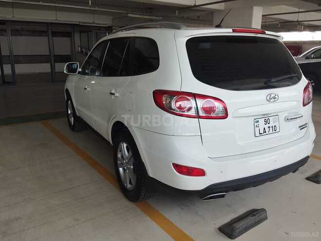 Hyundai Santa Fe-7