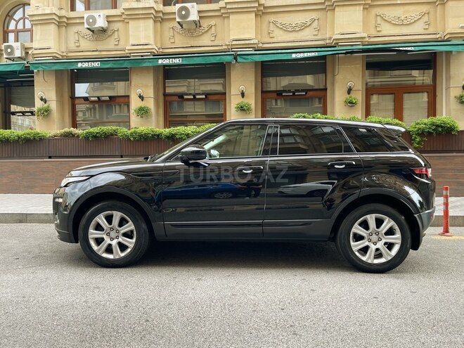 Land Rover RR Evoque-11