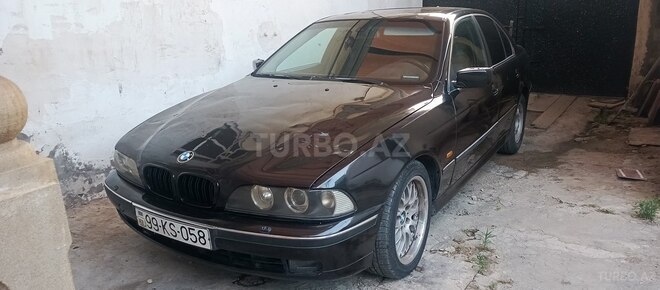 BMW 528-1