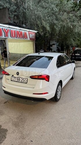 Skoda Rapid-3