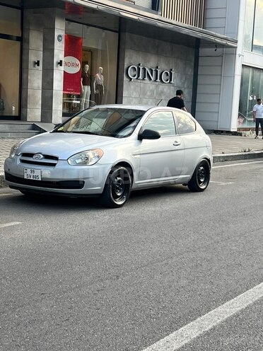 Hyundai Accent-8