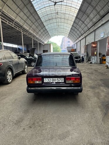 LADA (VAZ) 2107-5