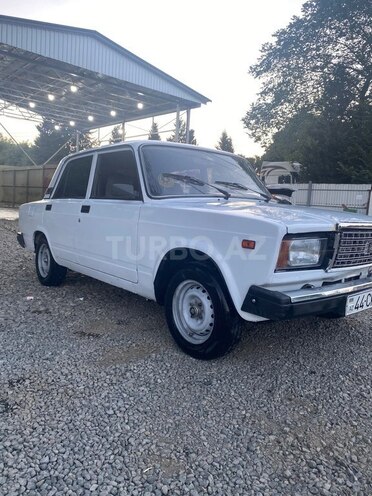 LADA (VAZ) 2107-3