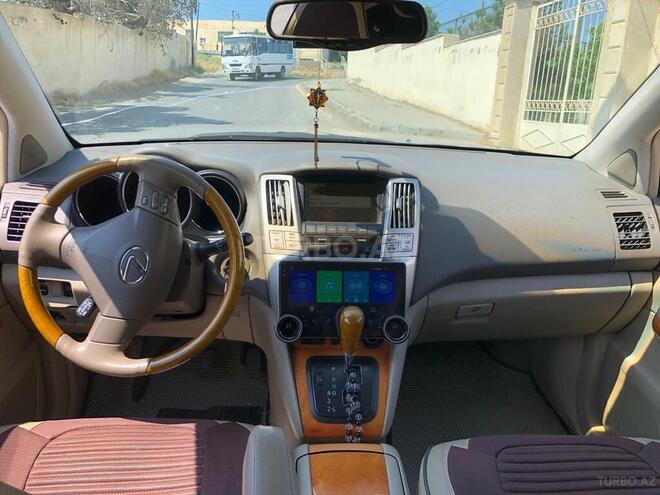 Lexus RX 330-6