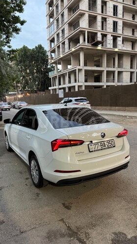 Skoda Rapid-5