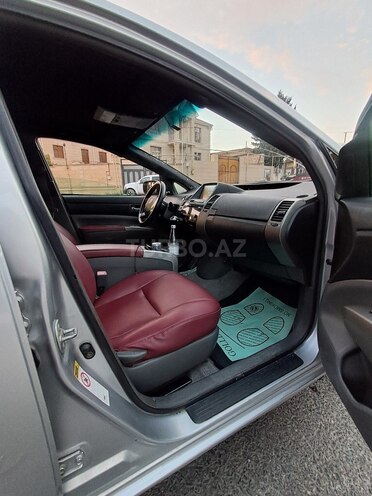 Toyota Prius-9