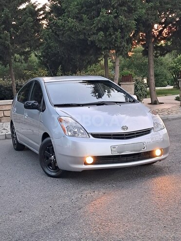 Toyota Prius-6