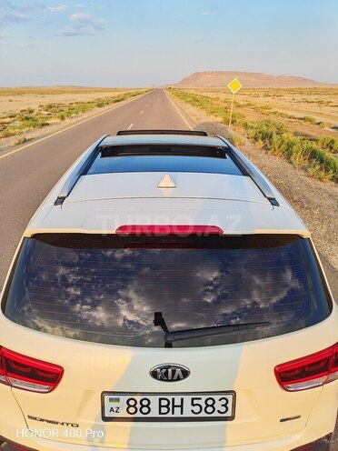 Kia Sorento-6