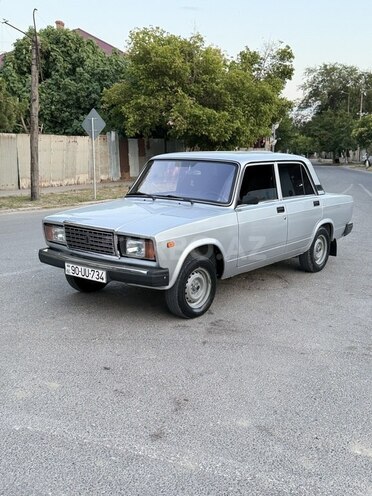 LADA (VAZ) 2107-10