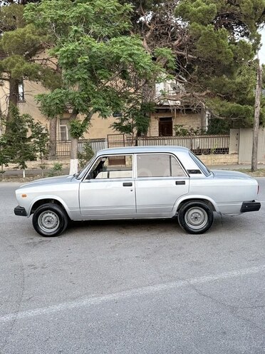 LADA (VAZ) 2107-9