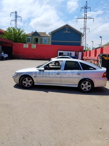 Opel Vectra-5
