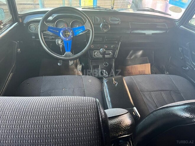 LADA (VAZ) 2106-5