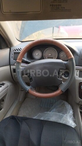 Hyundai Sonata-4