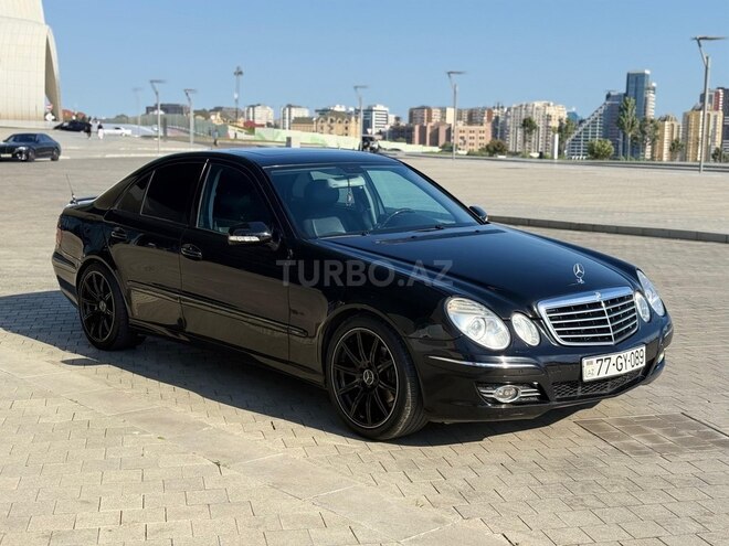 Mercedes E 280 4MATIC-3