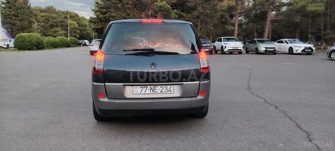 Renault Scenic-6