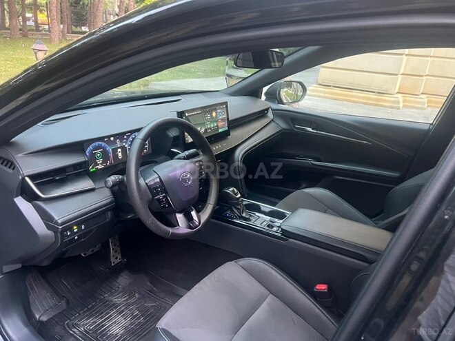 Toyota Camry-15