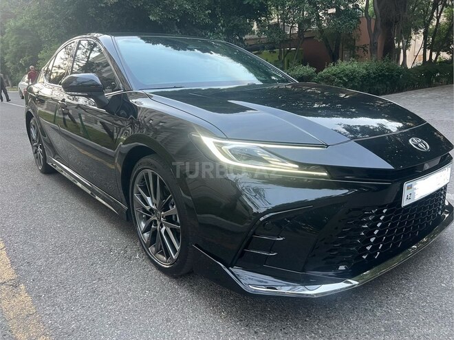 Toyota Camry-11