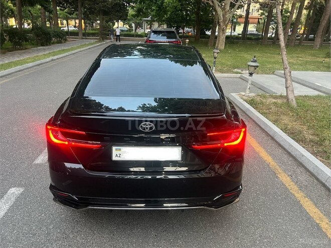 Toyota Camry-4