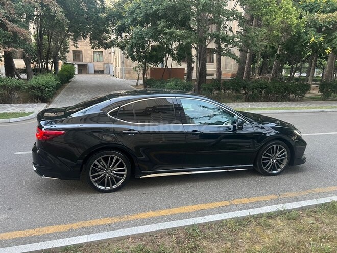 Toyota Camry-8