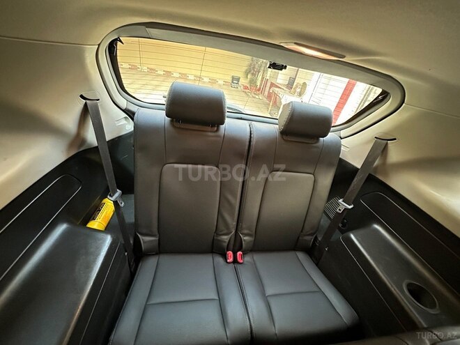 Chevrolet Captiva-8