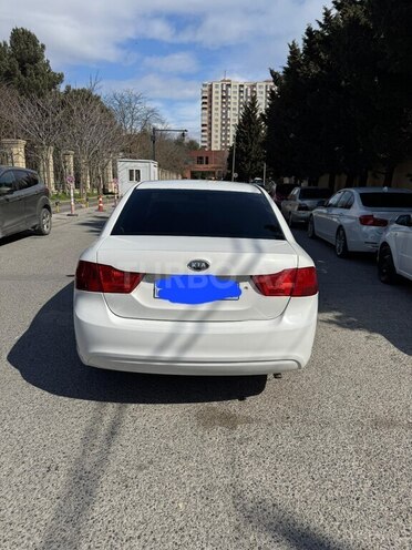 Kia Optima-2