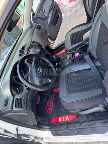 Kia Optima-3