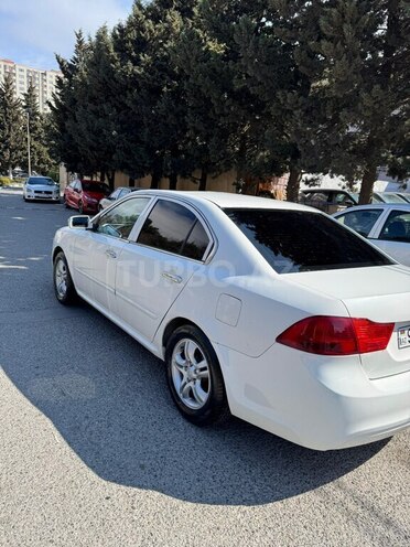 Kia Optima-5