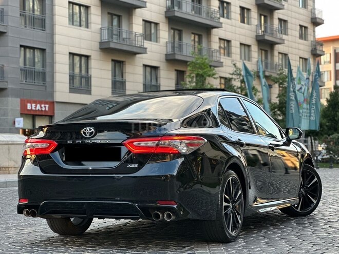 Toyota Camry-7