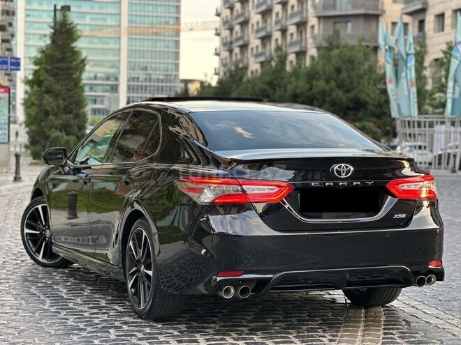Toyota Camry-4