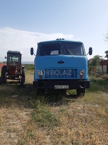 MAZ 504-3