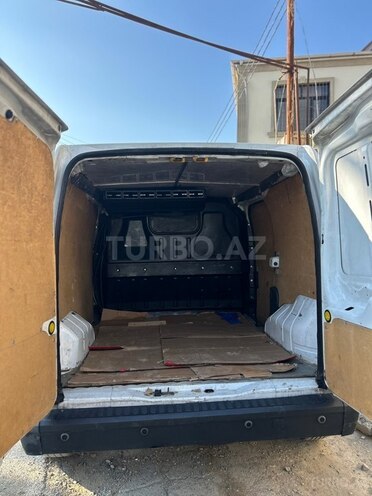 Ford Transit Connect-5
