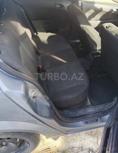 Opel Astra-7