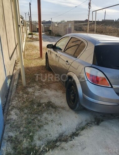 Opel Astra-2