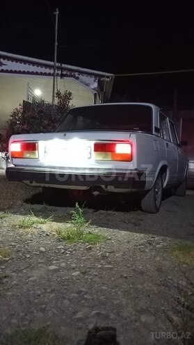 LADA (VAZ) 2107-2
