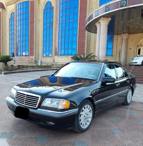 Mercedes C 230-4