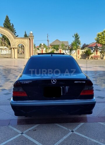 Mercedes C 230-7